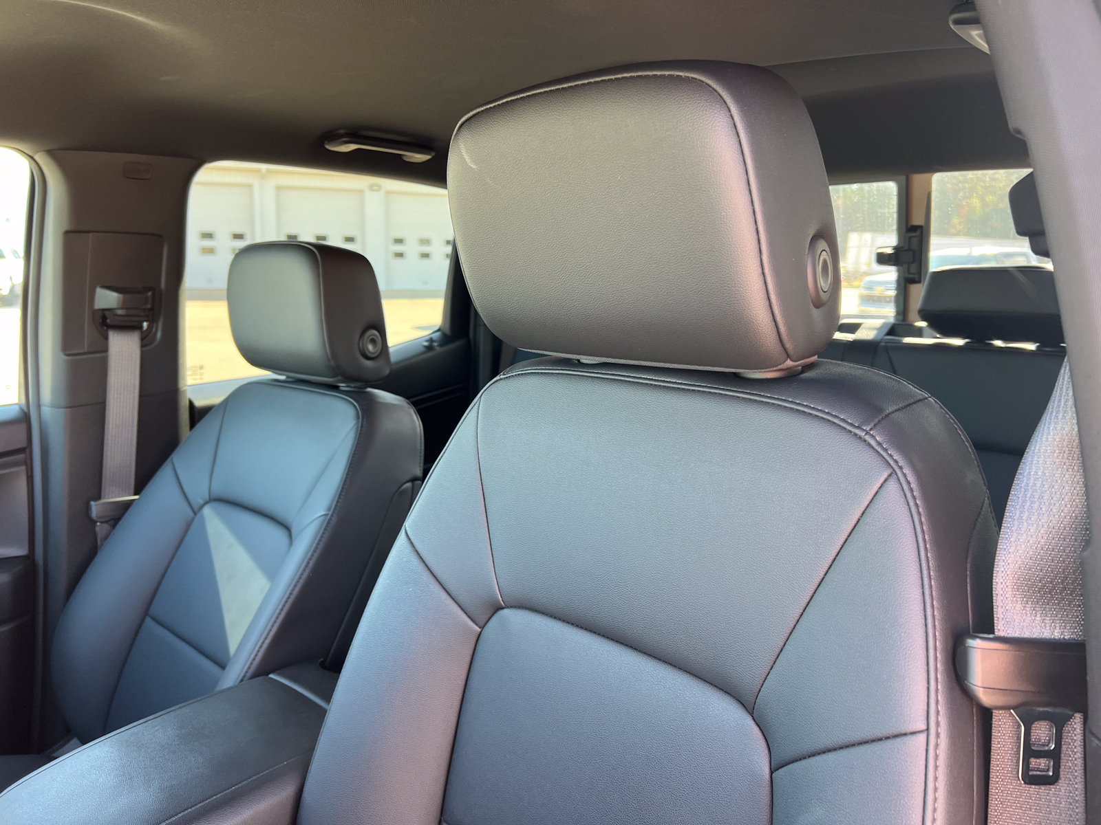 Used 2024 Chevrolet Colorado Trail Boss w/ Advanced Trailering Package AWD/4WD image 16