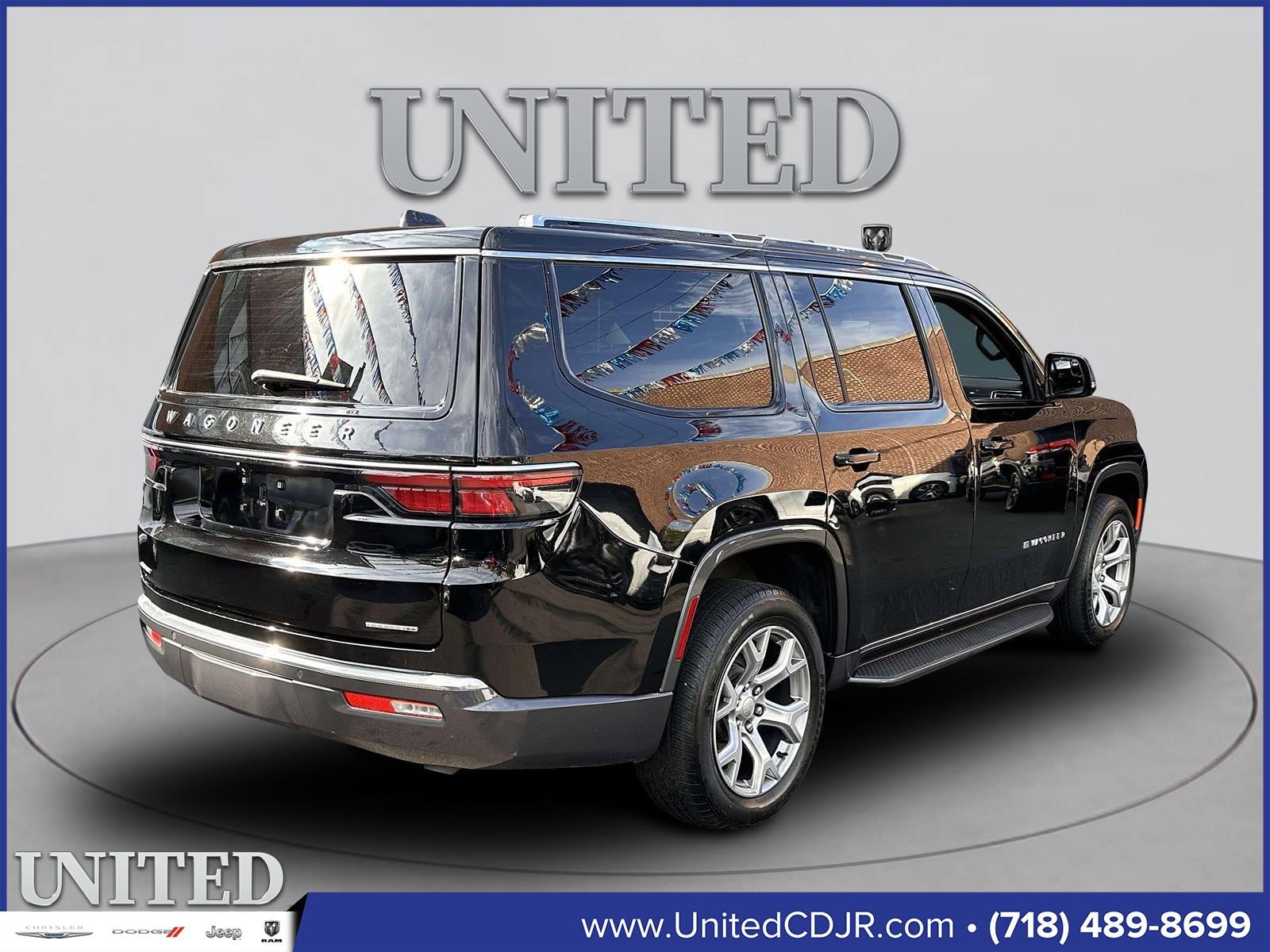 Used 2022 Jeep Wagoneer Series II image 3