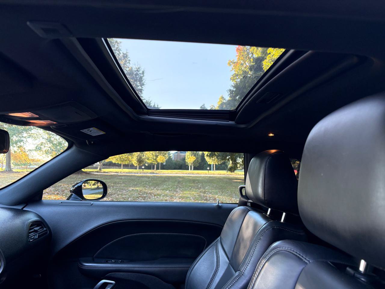 Used 2018 Dodge Challenger R/T Plus RWD image 7