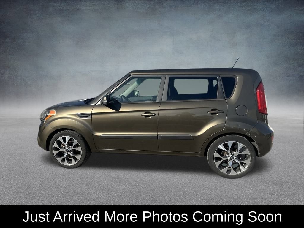 Used 2012 Kia Soul ! image 2