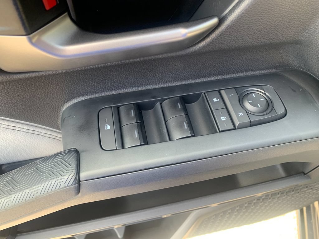 New 2026 Toyota Tacoma Limited AWD/4WD image 12