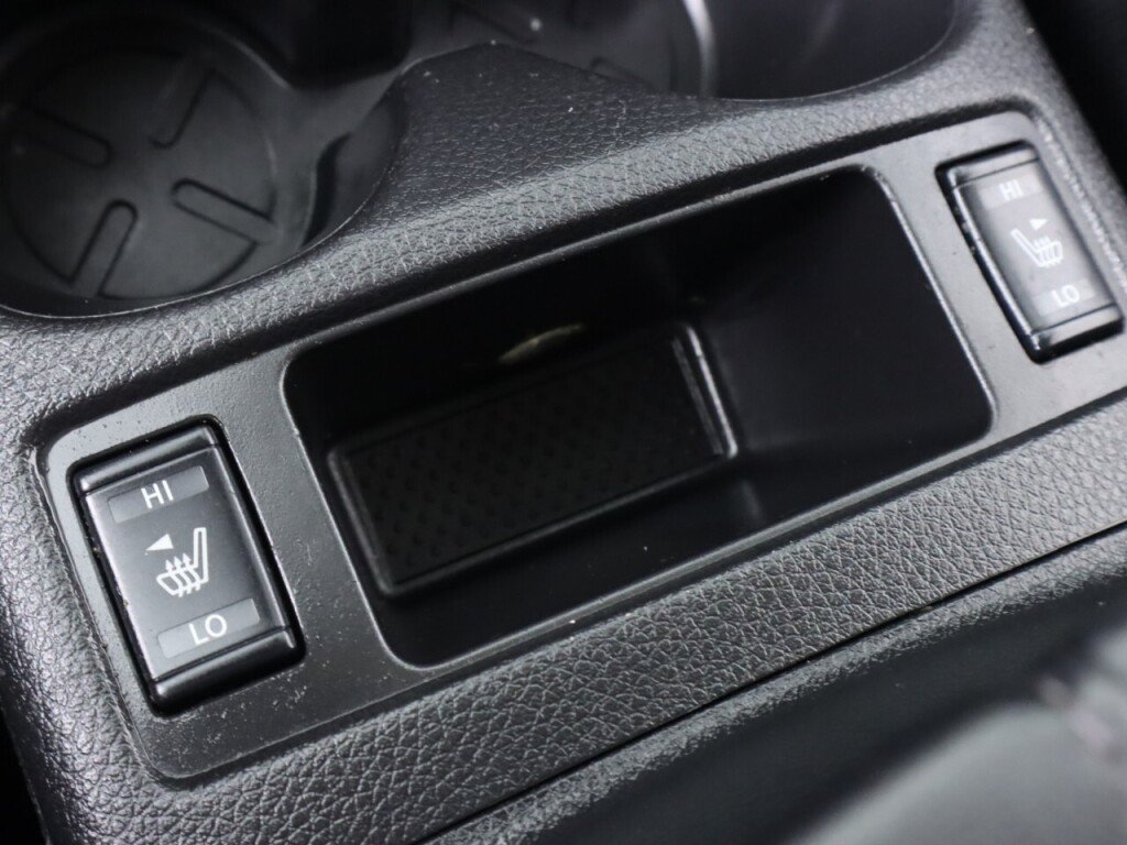 Used 2019 Nissan Rogue Sport SV w/ All-Weather Package FWD image 30