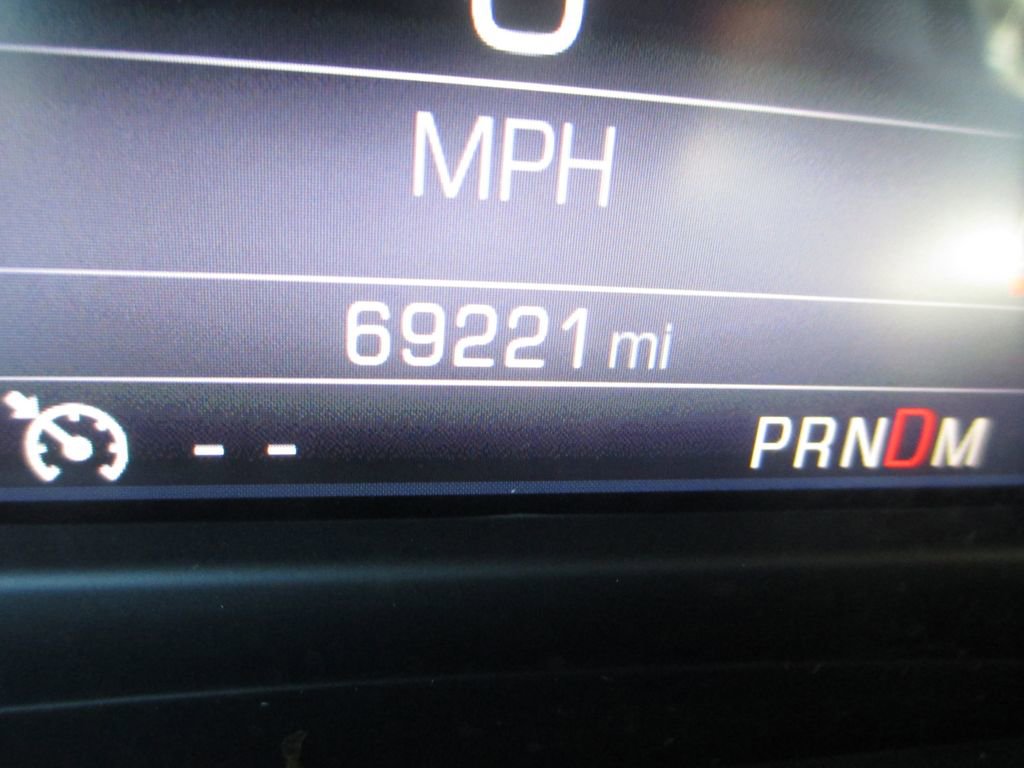 Used 2015 GMC Sierra 1500 SLT w/ SLT Crew Cab Value Package image 32