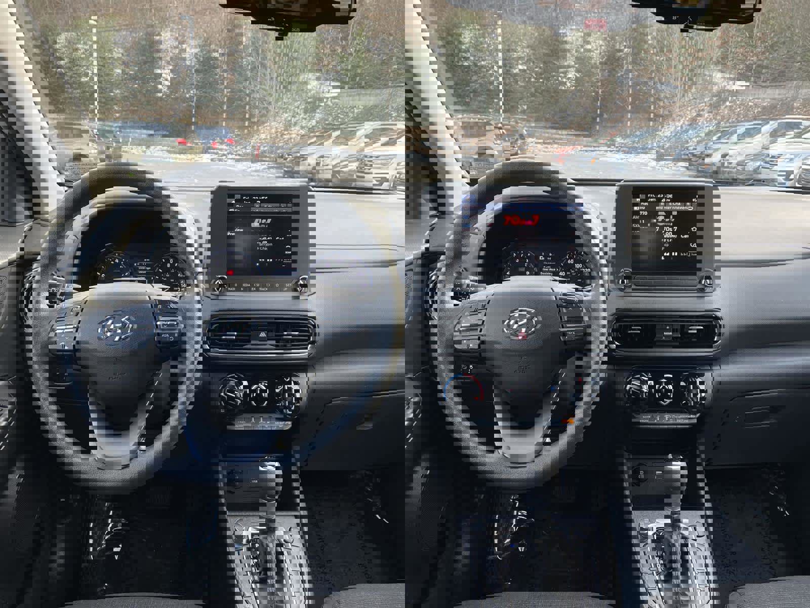 Used 2023 Hyundai Kona SEL image 18