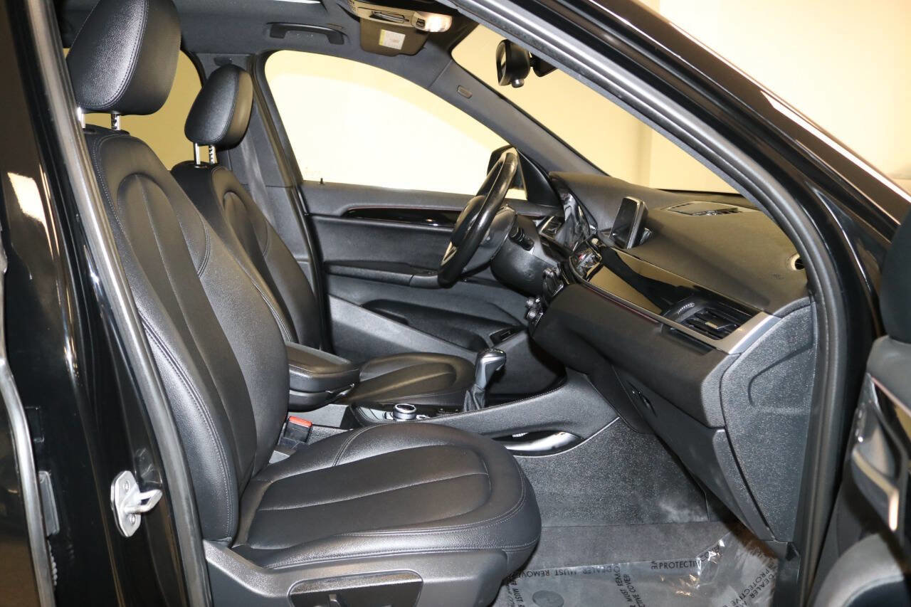 Used 2018 BMW X1 xDrive28i w/ Convenience Package image 19