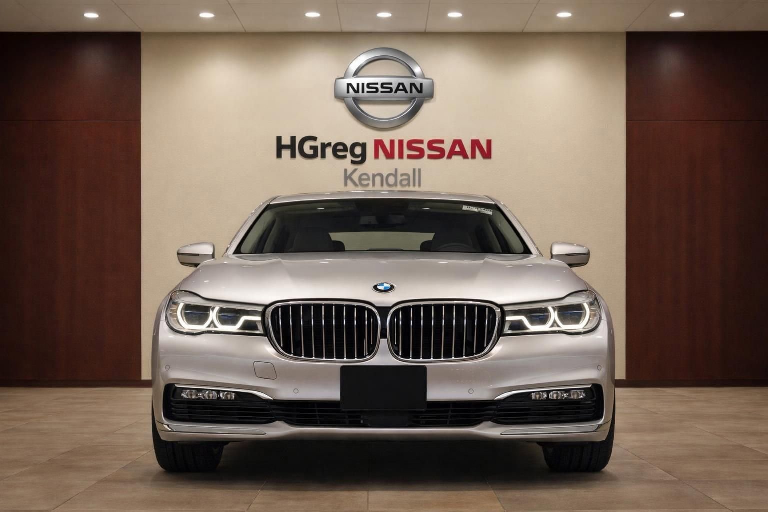 Used 2016 BMW 740i RWD image 3