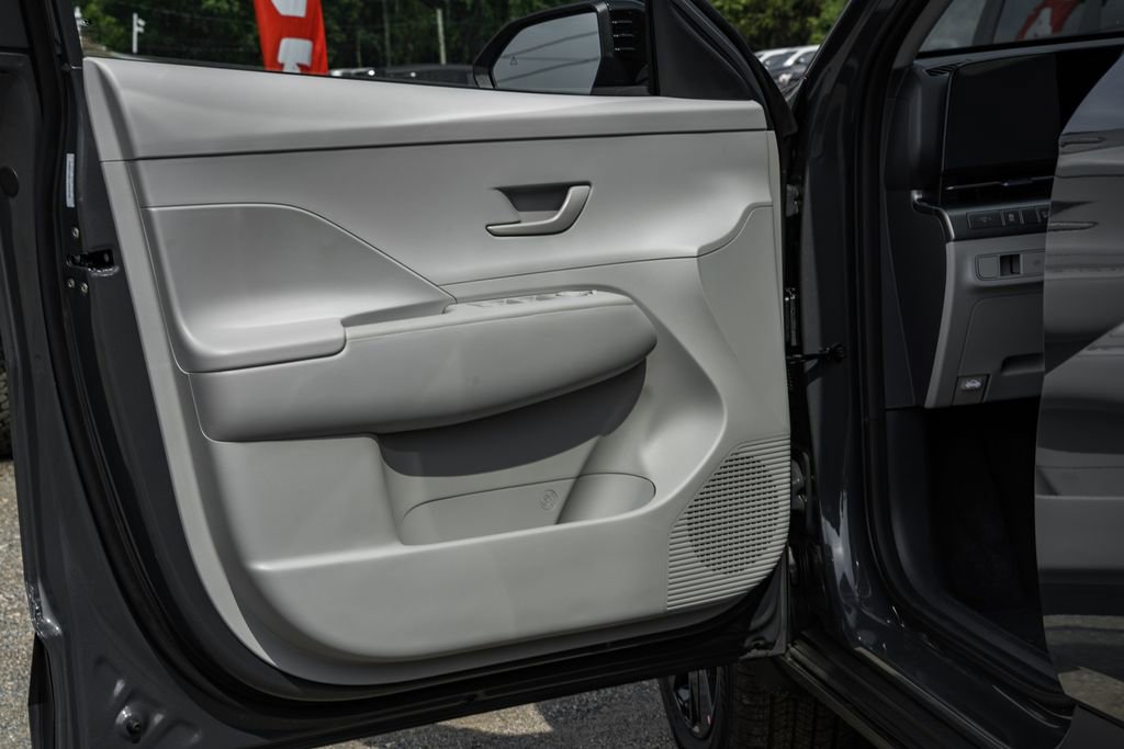 Certified 2026 Hyundai Kona SEL Sport image 31