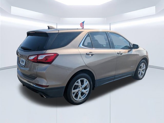 Used 2018 Chevrolet Equinox LT image 4