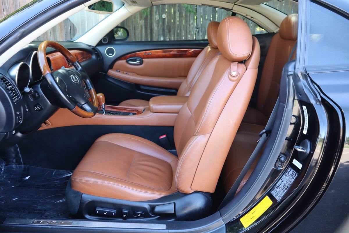 Used 2002 Lexus SC 430 Convertible RWD image 17