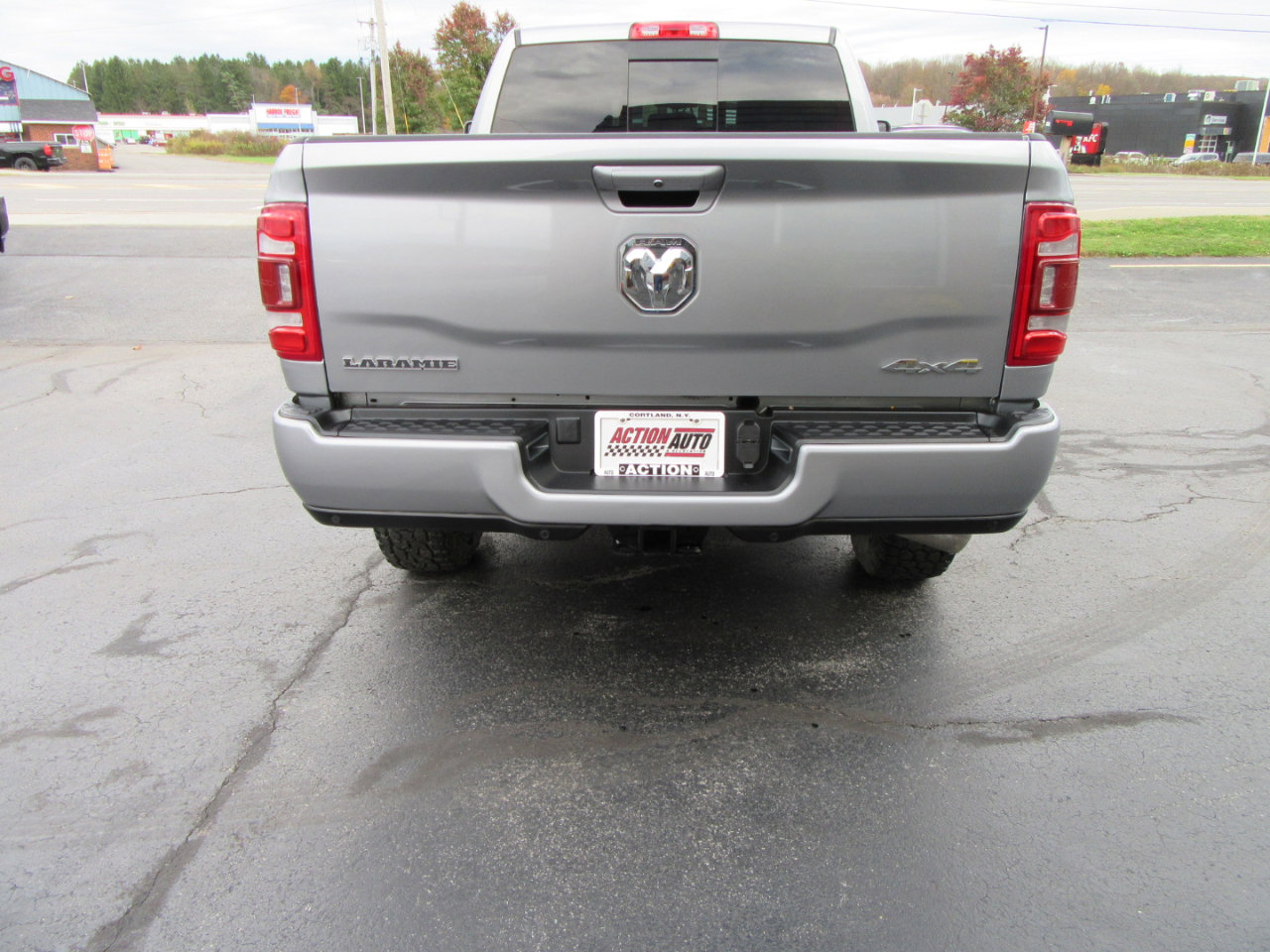 Used 2024 RAM 2500 Laramie image 10