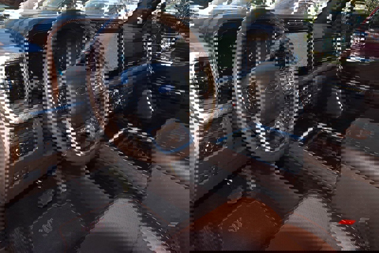 Used 2024 Ford F250 King Ranch w/ FX4 Off-Road Package image 37