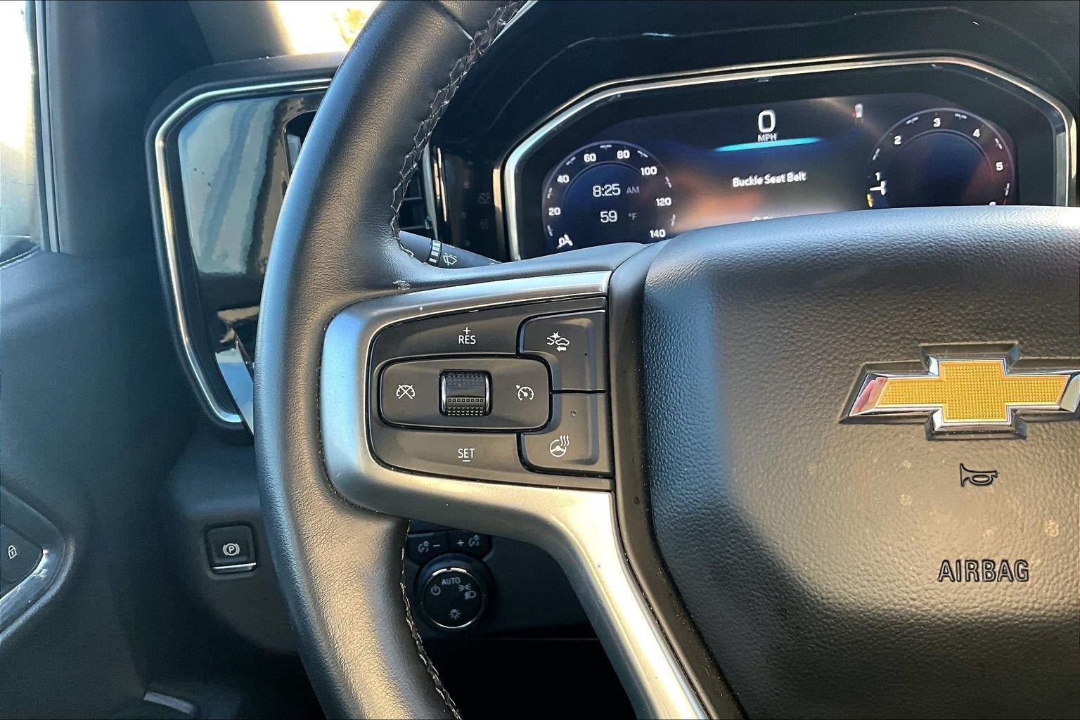 Used 2024 Chevrolet Silverado 1500 LT AWD/4WD image 16