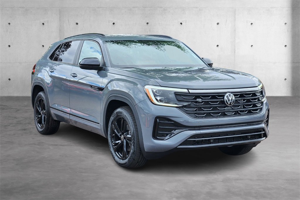 New 2025 Volkswagen Atlas Cross Sport SEL R-Line