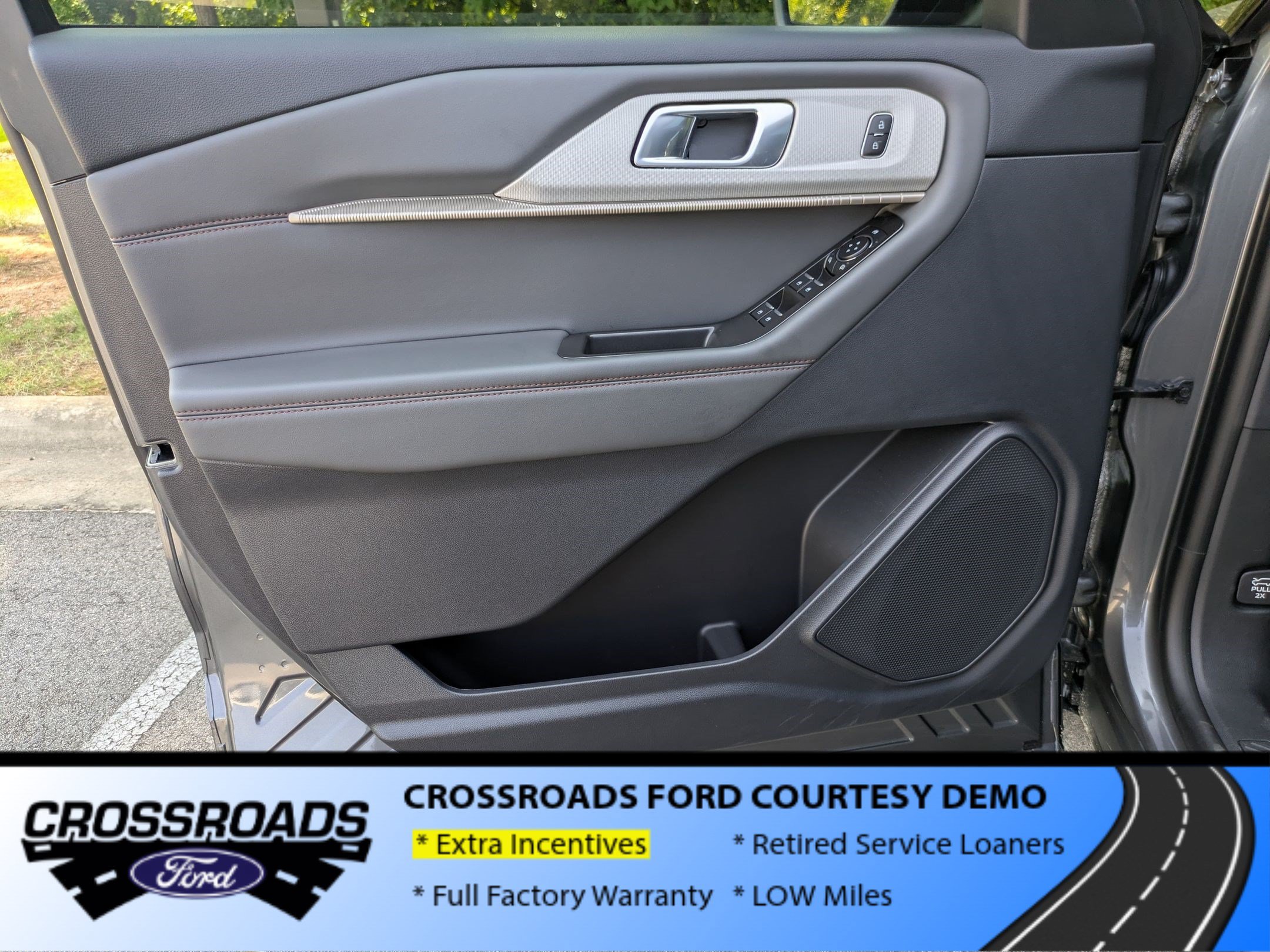 New 2026 Ford Explorer Active w/ Active Comfort Package AWD/4WD image 9