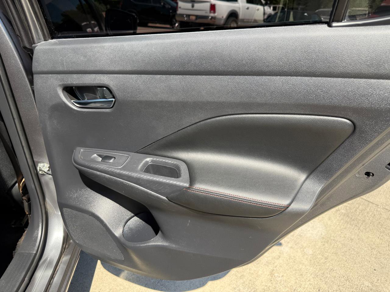 Used 2025 Nissan Versa SR w/ Trunk Package image 20
