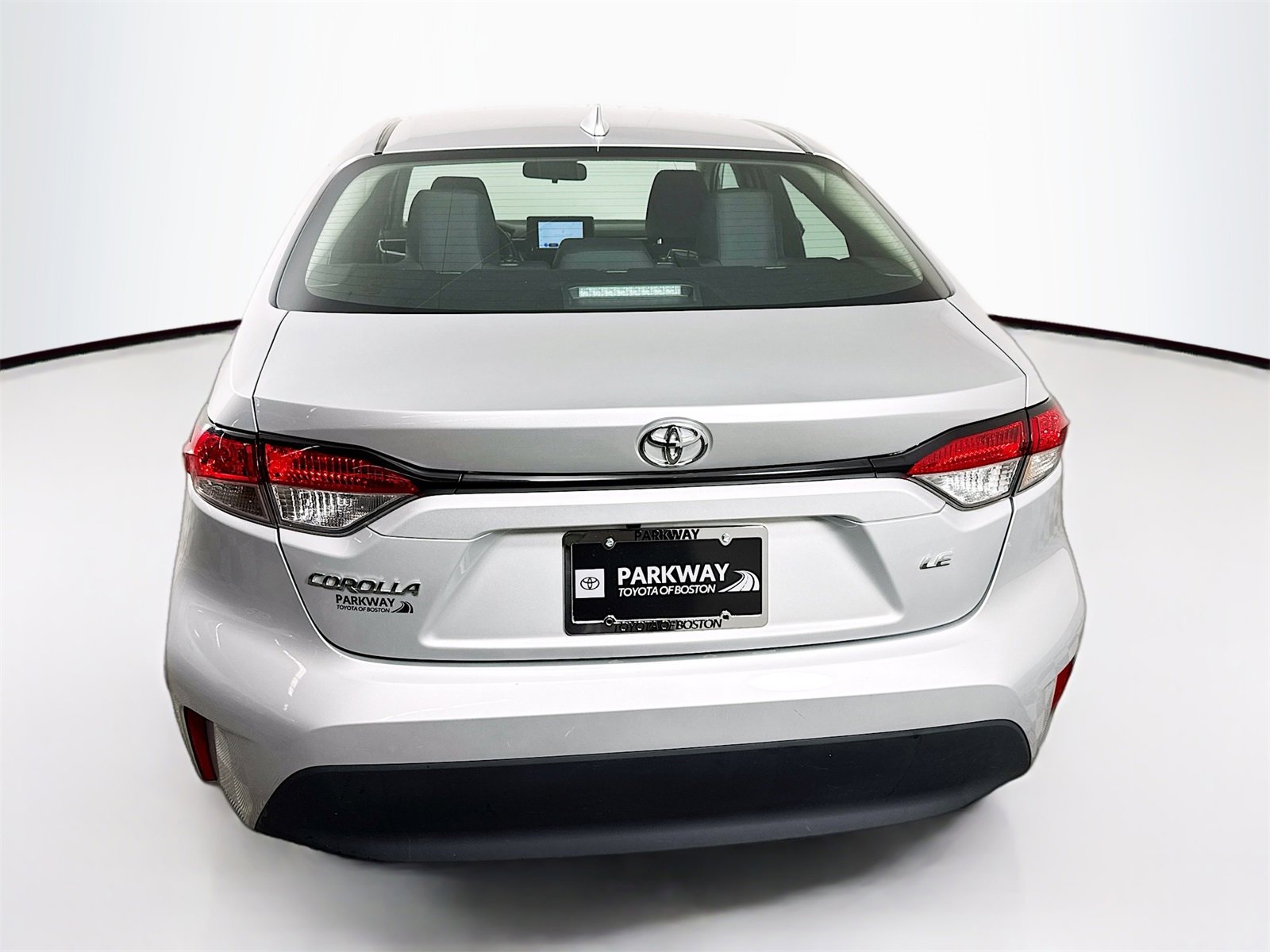 Used 2024 Toyota Corolla LE image 6