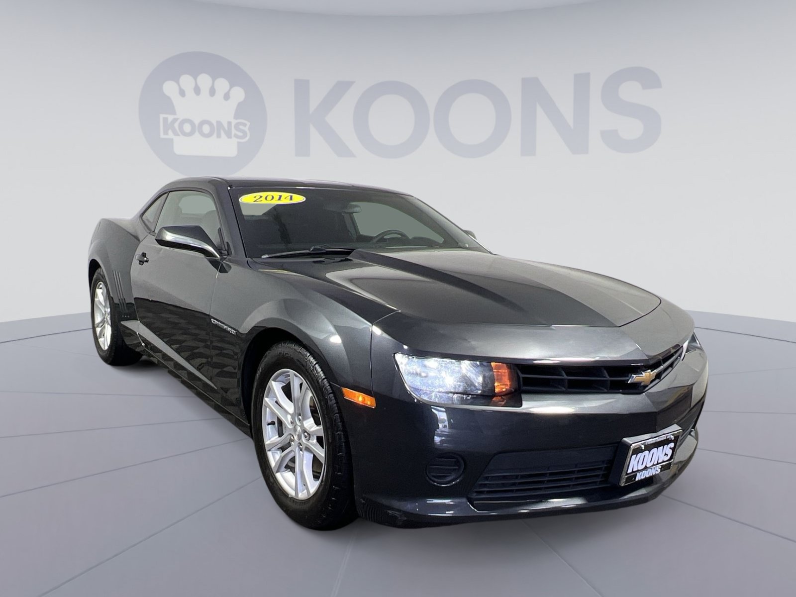 Used 2014 Chevrolet Camaro LS RWD image 2
