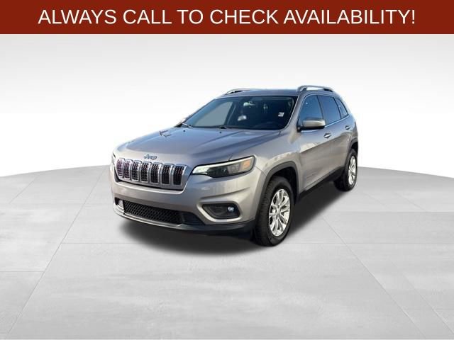 Used 2019 Jeep Cherokee Latitude w/ Cold Weather Group image 3