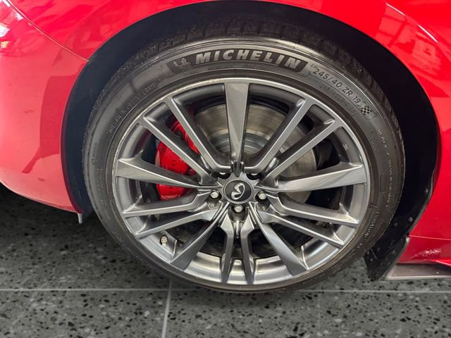 Used 2017 INFINITI Q60 Red Sport 400 image 24