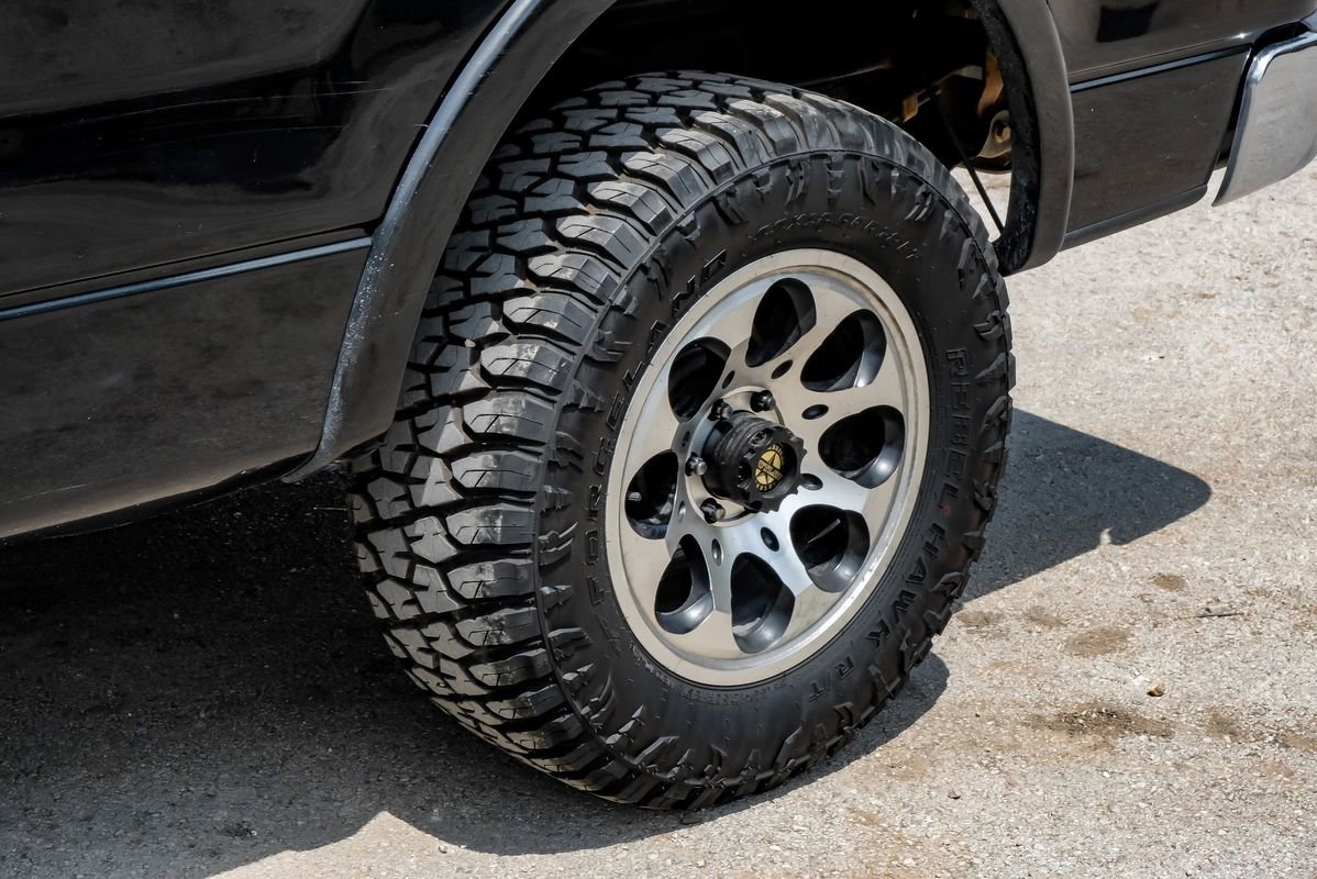 Used 2012 Ford F150 Lariat w/ Lariat Plus Pkg AWD/4WD image 62