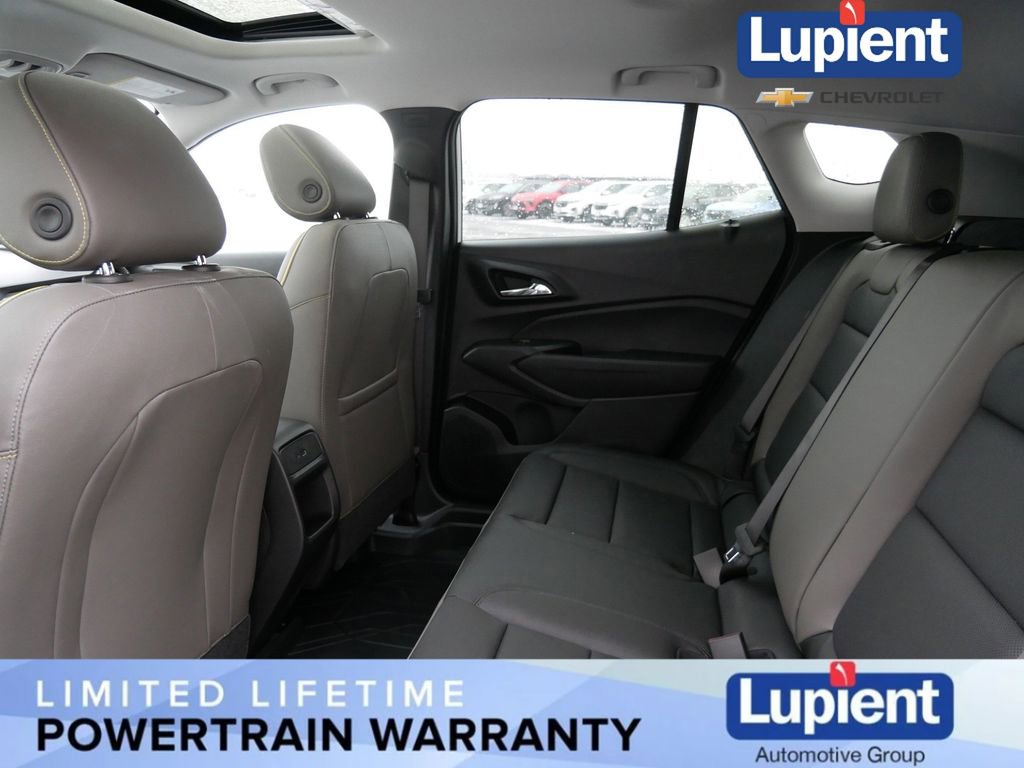 New 2026 Chevrolet Trax ACTIV w/ Sunroof Package image 16