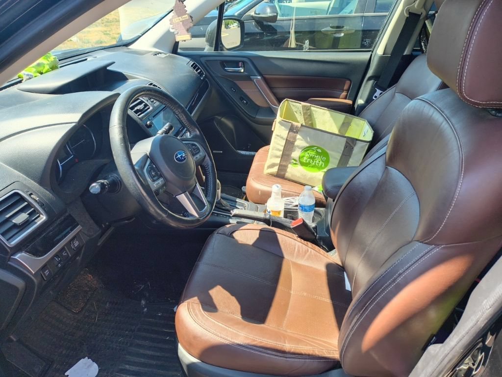 Used 2018 Subaru Forester 2.5i Touring AWD/4WD image 11