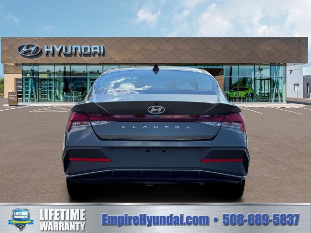 New 2026 Hyundai Elantra SE FWD image 6