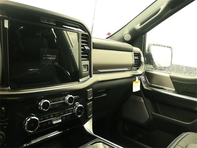 New 2026 Ford F150 Platinum w/ FX4 Off-Road Package image 12