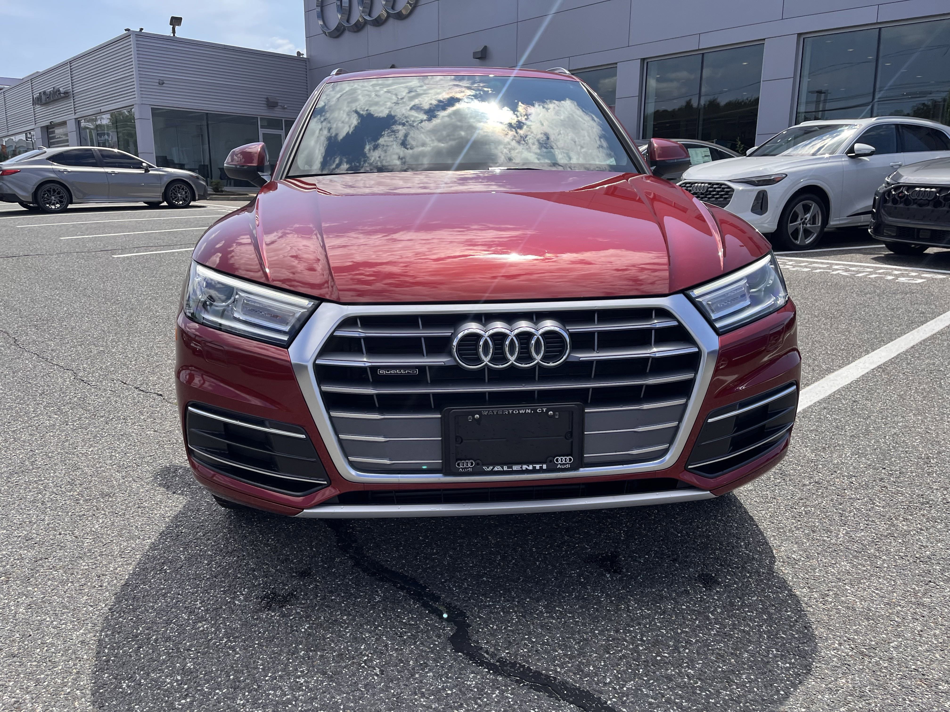 Certified 2019 Audi Q5 2.0T Premium w/ Convenience Package AWD/4WD image 2