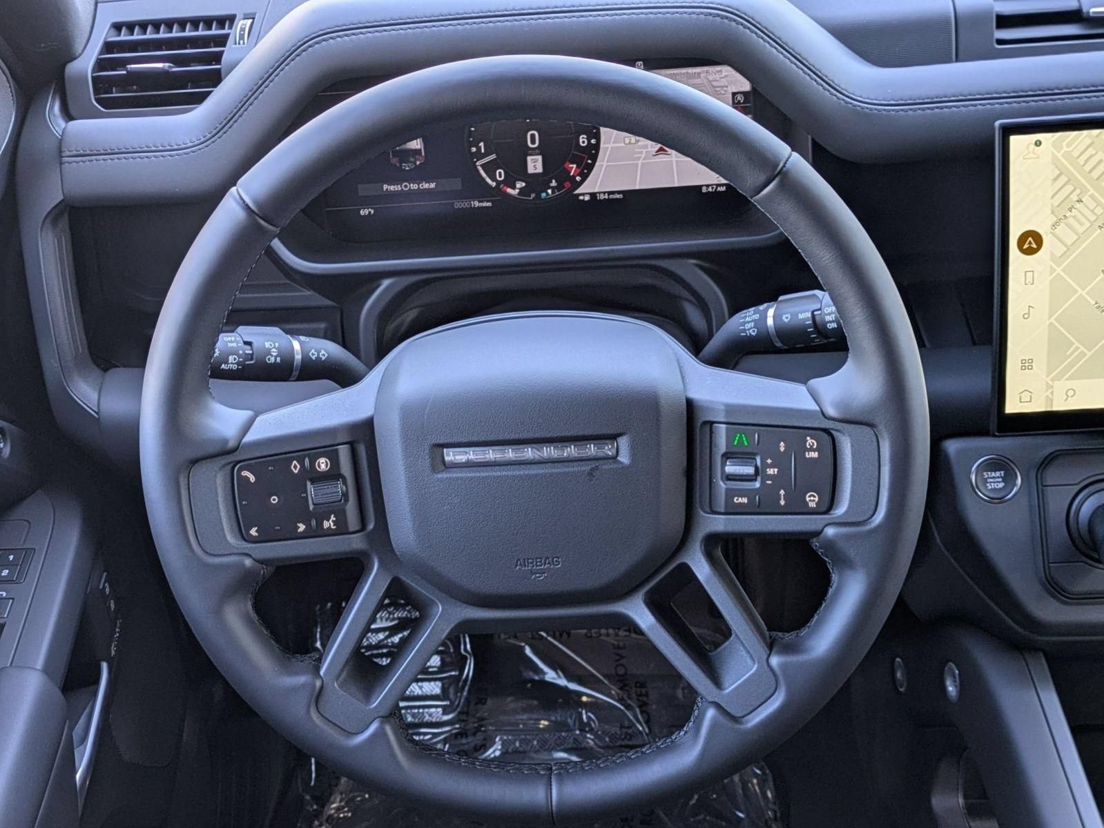 New 2026 Land Rover Defender 130 X-Dynamic SE AWD/4WD image 17