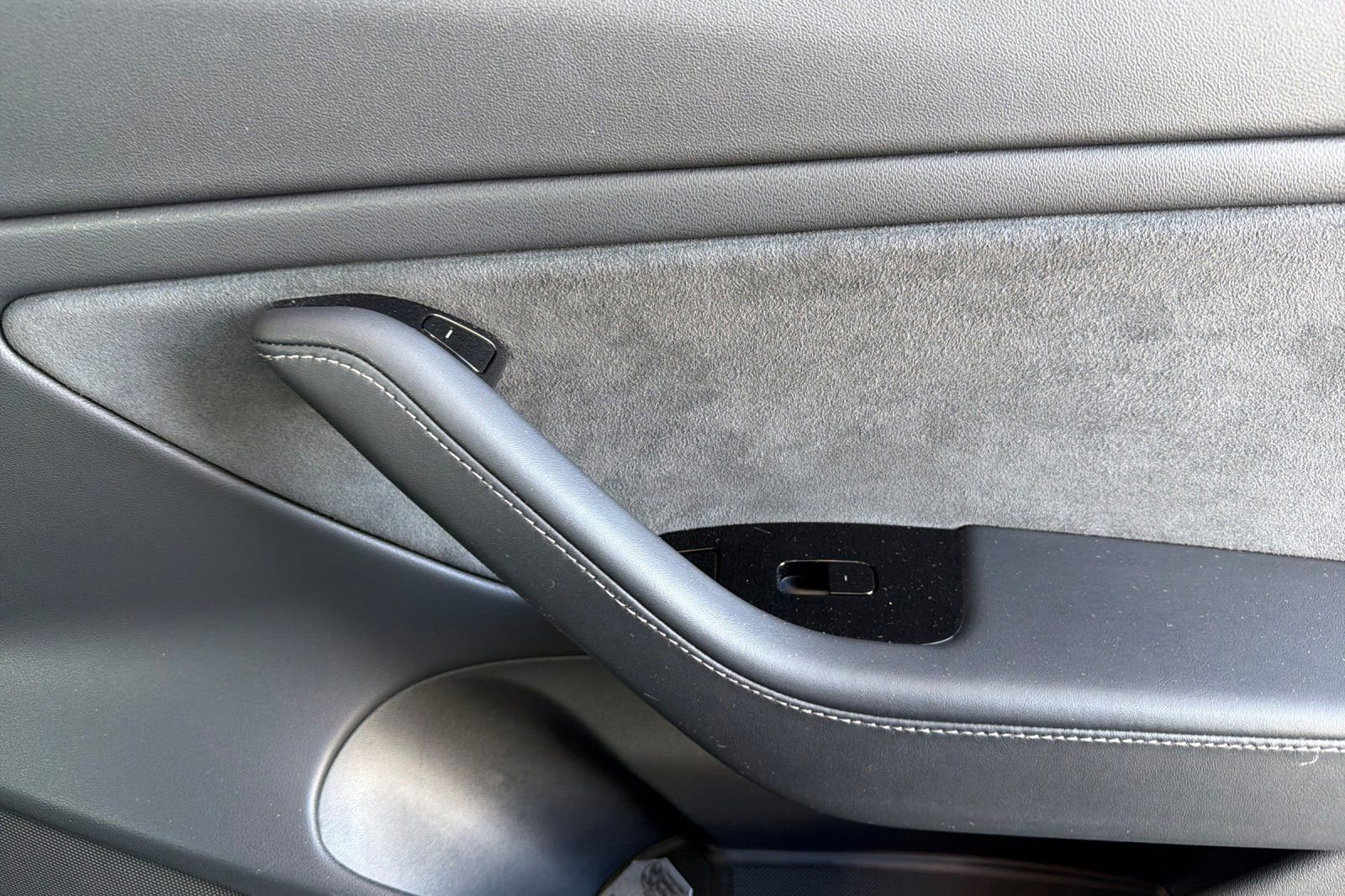 Used 2018 Tesla Model 3 Long Range AWD/4WD image 20