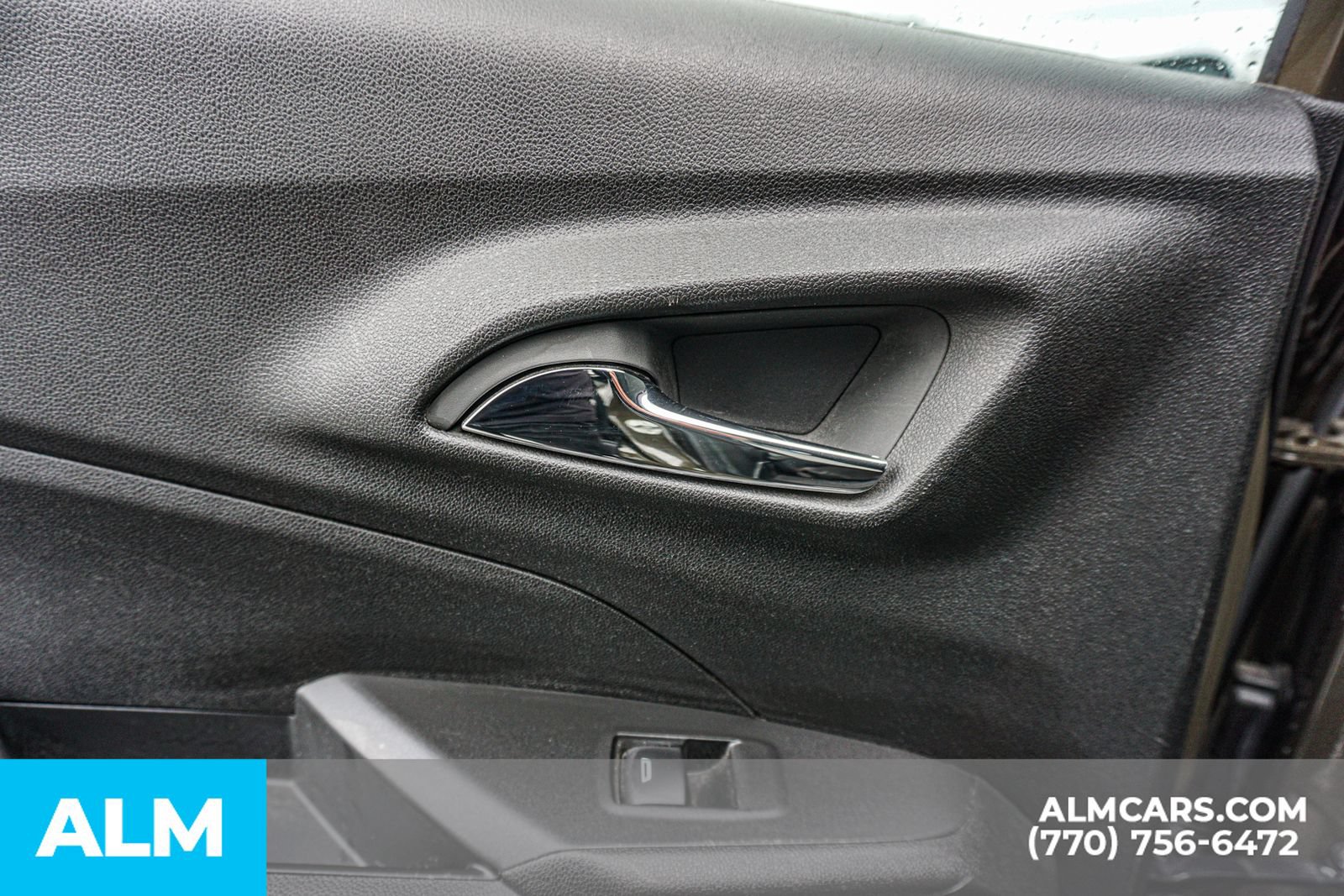 Used 2024 Chevrolet Trax LS FWD image 55