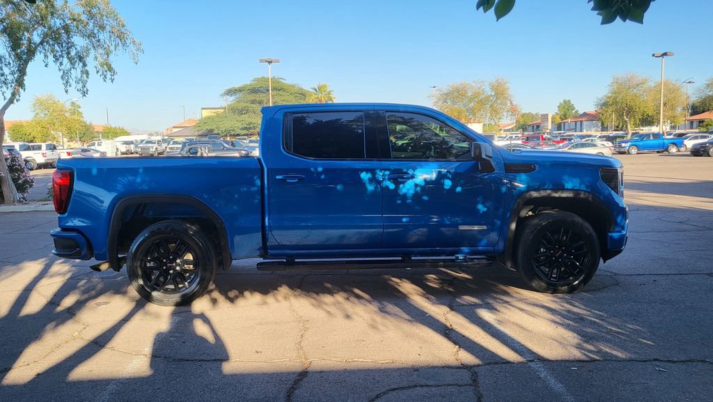 Used 2022 GMC Sierra 1500 Elevation w/ LPO, Elevation Black Package RWD image 10