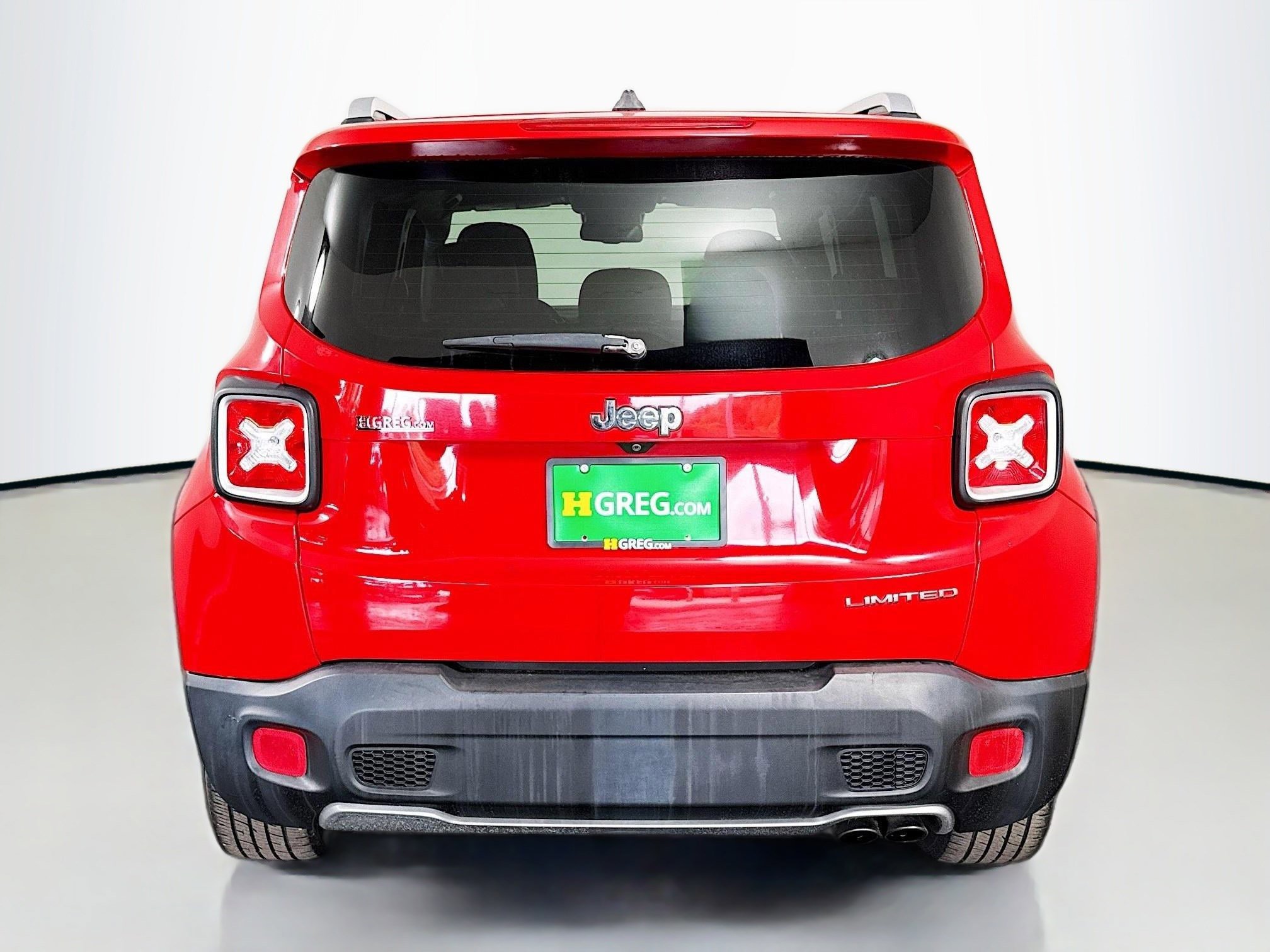 Used 2016 Jeep Renegade Limited image 8