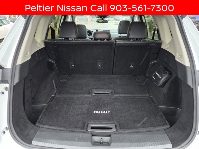 Certified 2024 Nissan Rogue SL w/ SL Premium Package FWD image 9