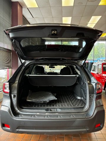 Used 2023 Subaru Outback Premium w/ Popular Package #1 AWD/4WD image 11