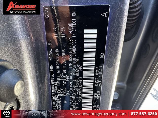 Used 2023 Toyota Highlander LE image 21