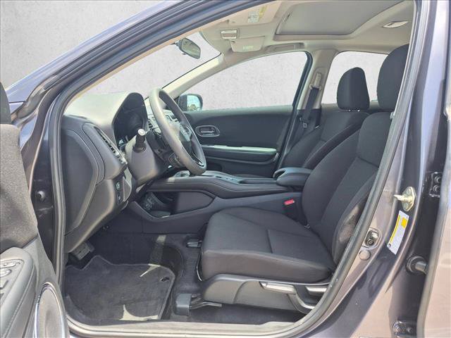 Used 2017 Honda HR-V EX image 17