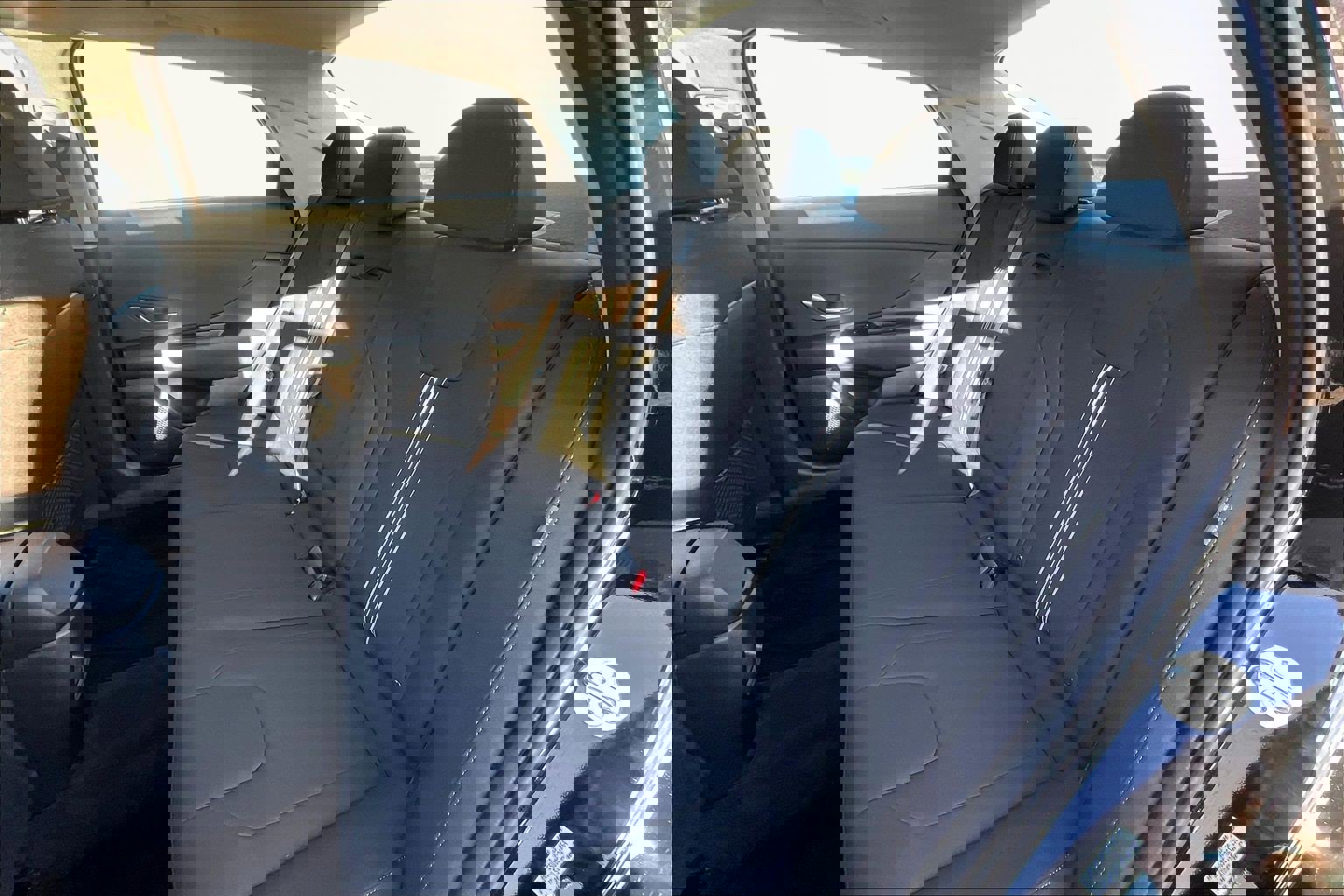 Used 2025 Hyundai Elantra SEL image 23