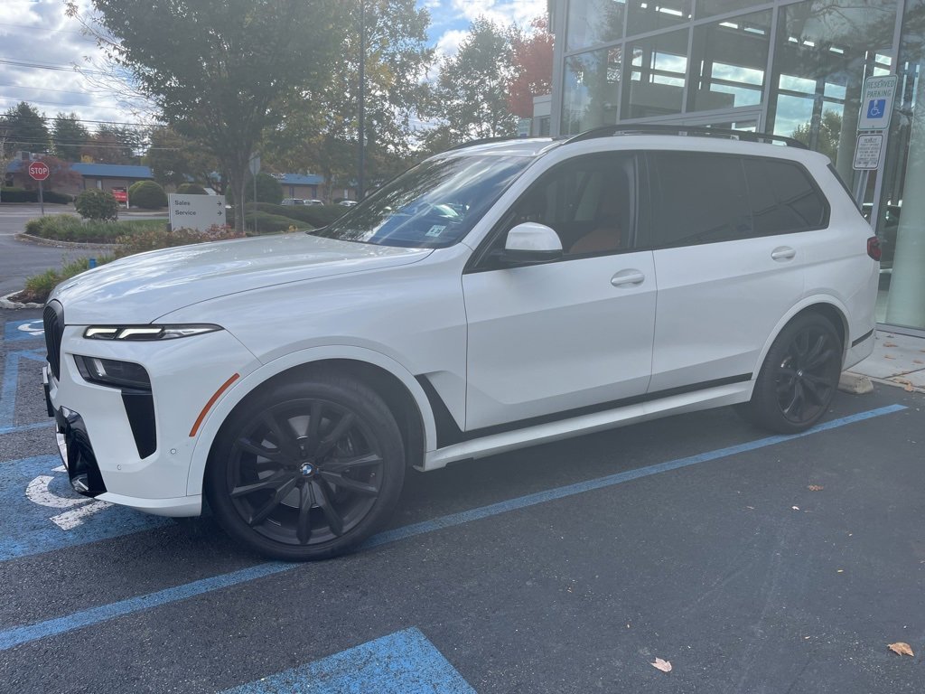 Used 2024 BMW X7 xDrive40i w/ M Sport Package