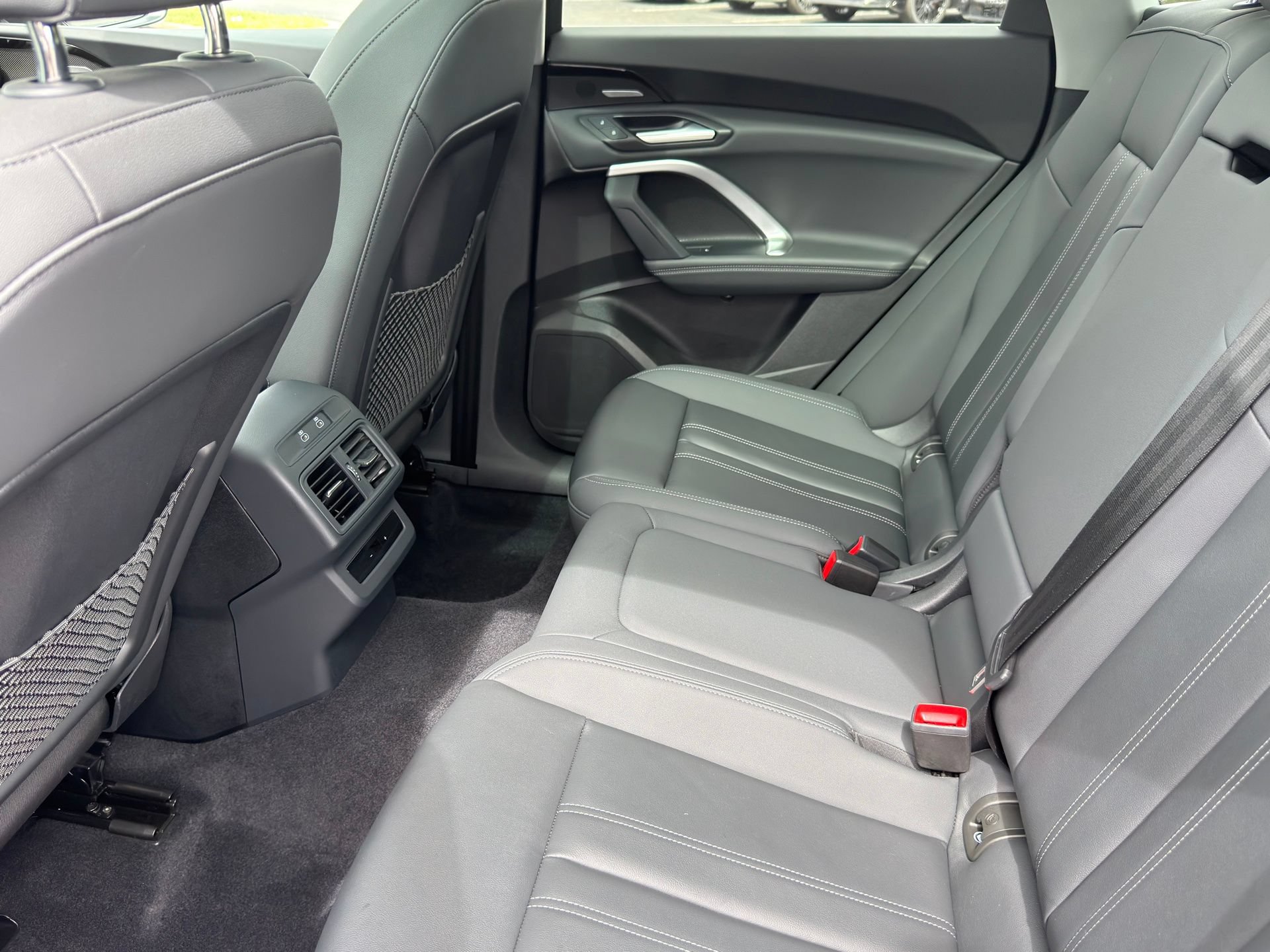 Certified 2025 Audi Q5 Premium Plus w/ Premium Plus AWD/4WD image 30
