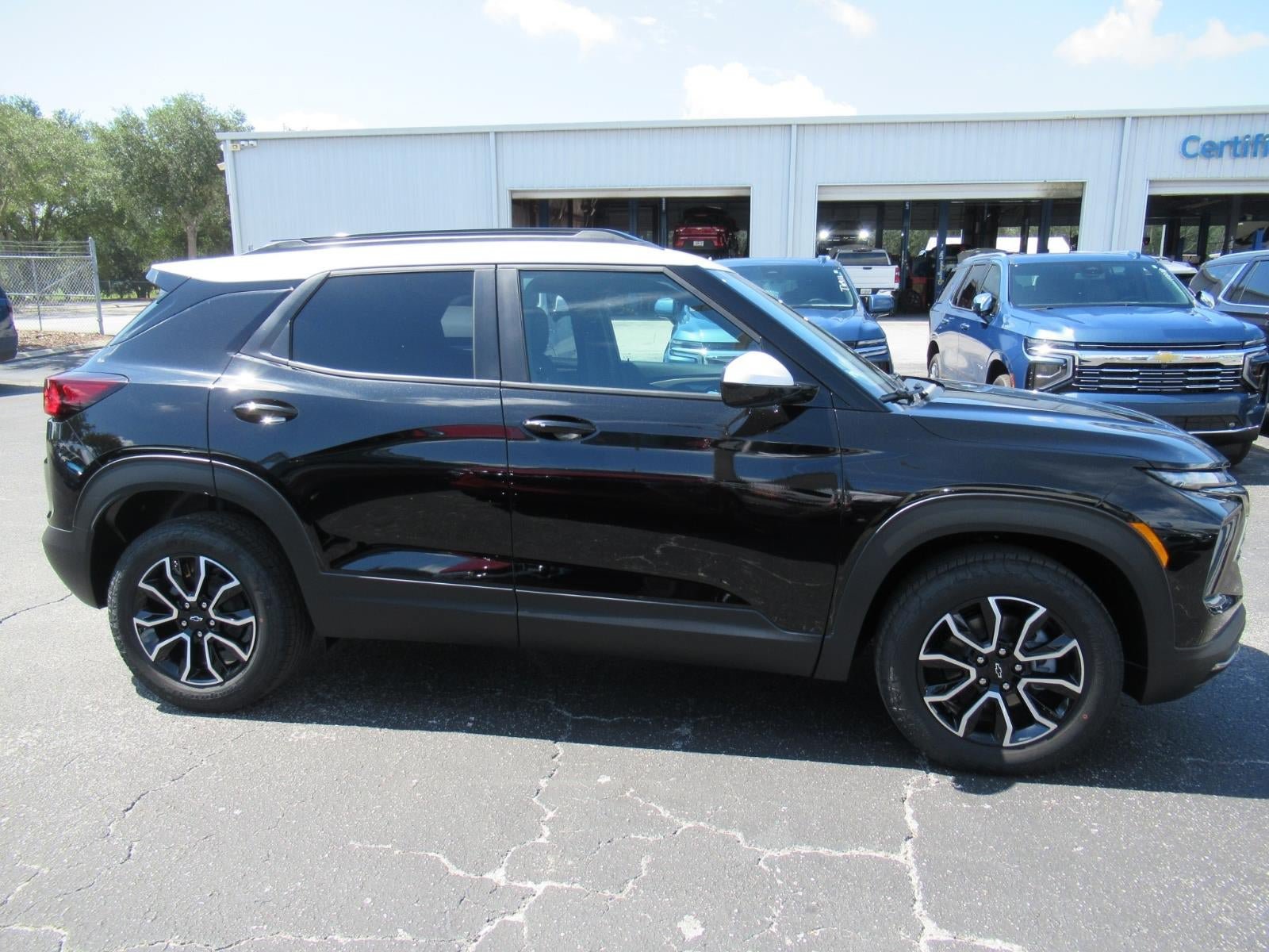 New 2026 Chevrolet TrailBlazer ACTIV FWD image 4