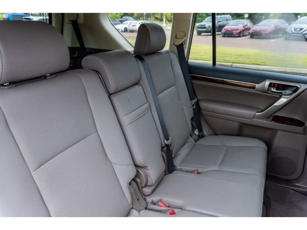 Used 2019 Lexus GX 460 Premium image 19