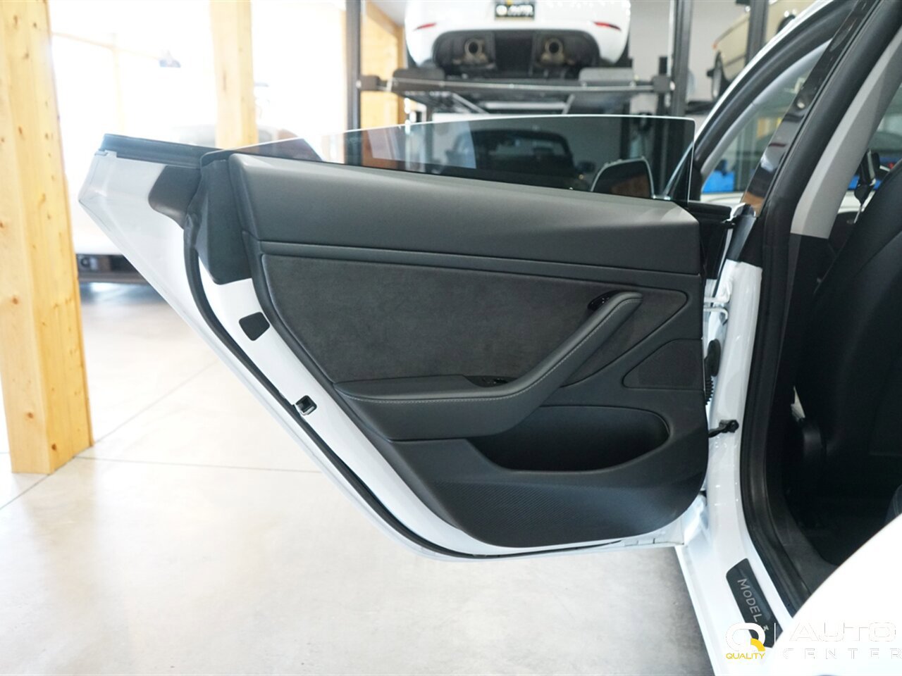 Used 2019 Tesla Model 3 Long Range AWD/4WD image 21
