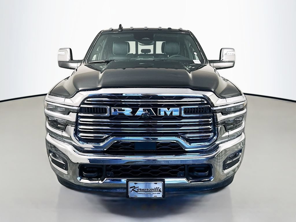 New 2026 RAM 2500 Laramie AWD/4WD image 2
