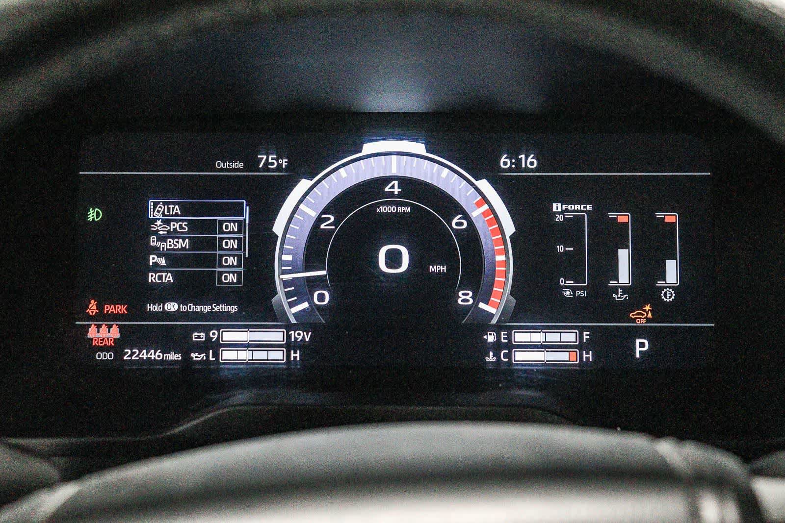 Used 2024 Toyota Tundra Limited AWD/4WD image 27