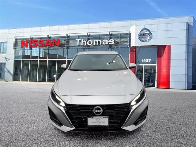 New 2025 Nissan Altima 2.5 SL FWD image 8