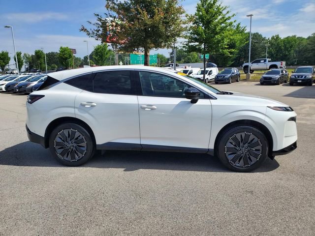 Certified 2025 Nissan Murano Platinum w/ Cargo Package AWD/4WD image 3