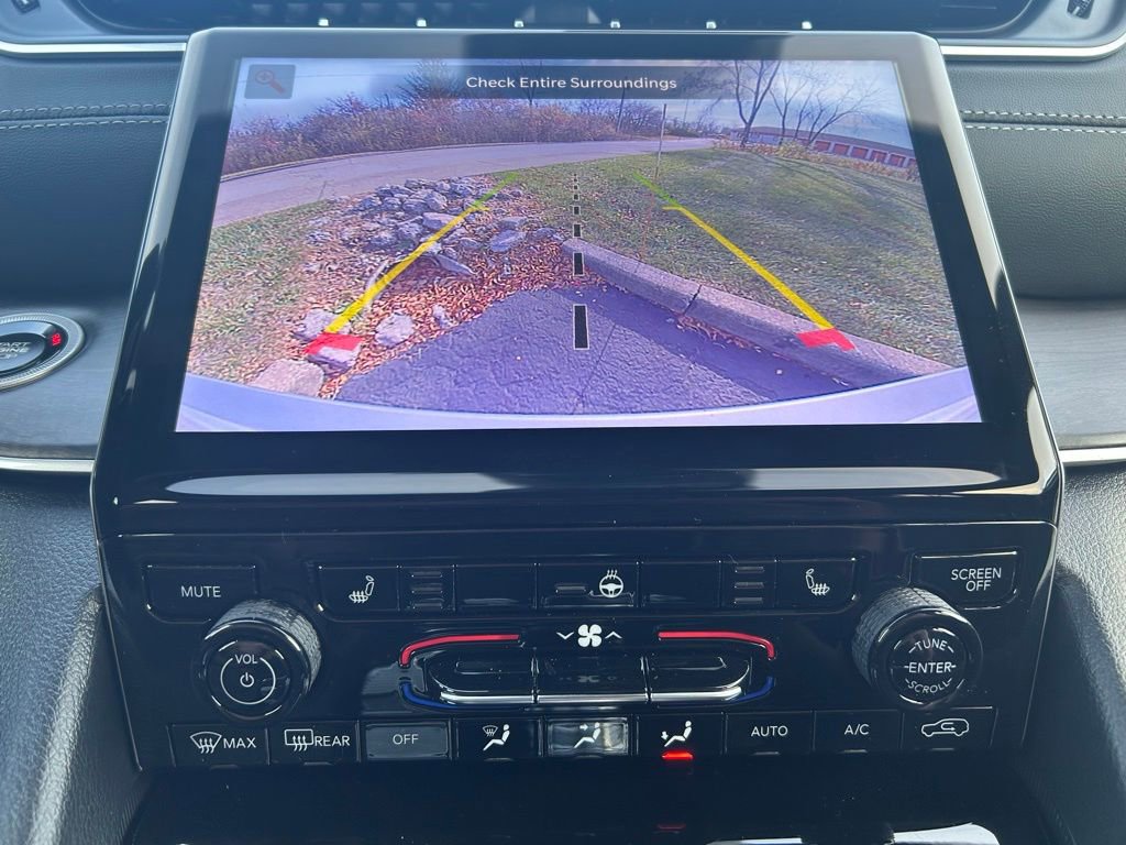 New 2025 Jeep Grand Cherokee Limited image 13