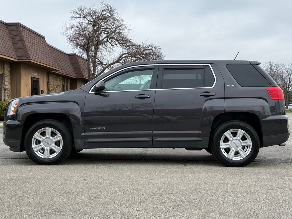 Used 2016 GMC Terrain SLE FWD image 2